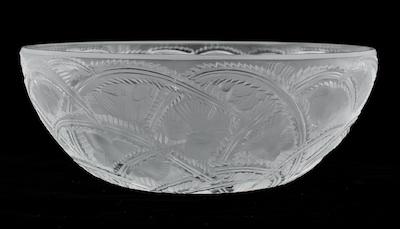 A Lalique Pinsons Bowl Cast in b58ac