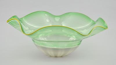 A Contemporary Art Glass Centerpiece