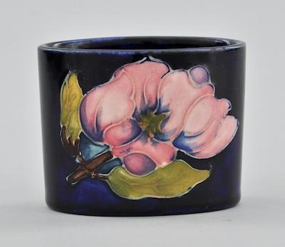 Small Moorcroft Cup Vase The vase