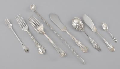 A Mixed Group of Sterling Silver b59ee