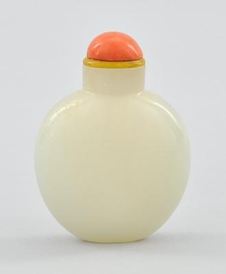 A Carved White Jade Snuff Bottle b5c72