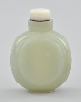 A Carved White Jade Snuff Bottle b5c75