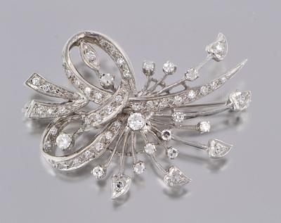 A Ladies Diamond Spray Brooch b5a6b