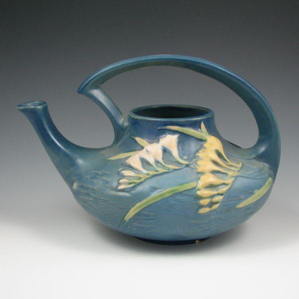 Roseville Freesia teapot in blue.
