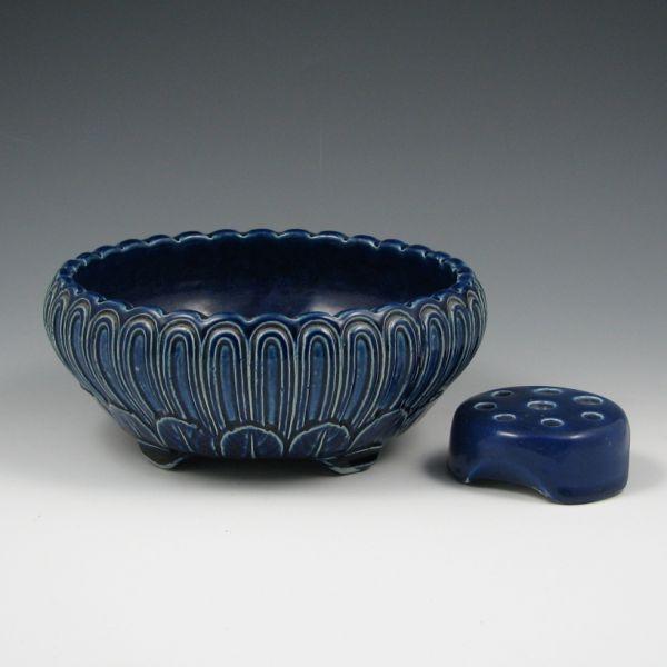 Weller deco bowl in cobalt blue