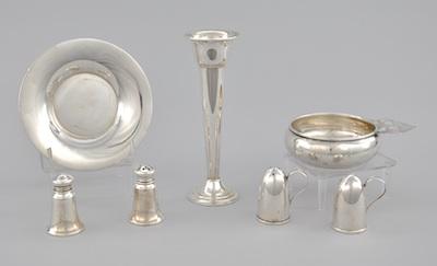 A Group of Silver Table Articles b642c