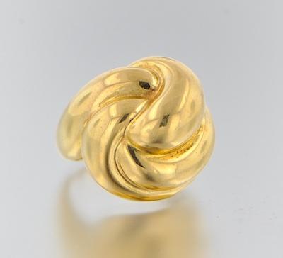 An 18k Gold Dome Swirl Ring 14k