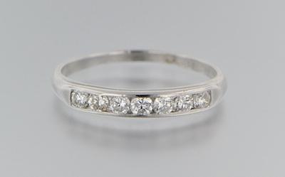 A Platinum and Diamond Ring Platinum b653a