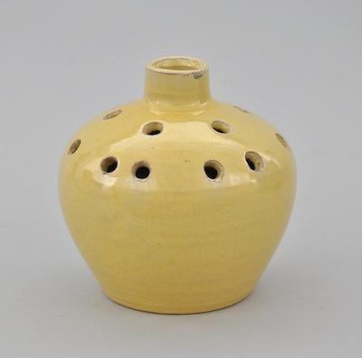 A Yellow Glaze Pottery Vase Bulbous
