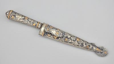 A Mixed Metals Presentation Knife in