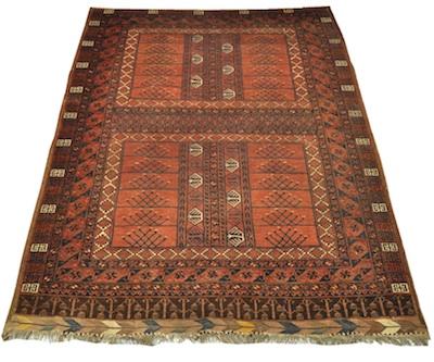An Estate Turkoman Engsi Carpet