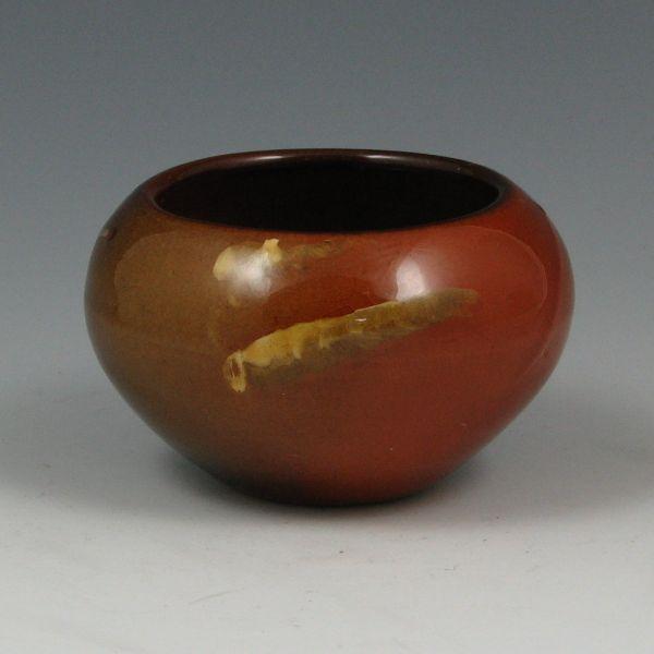 Owens Utopian ashtray or bowl with b7147