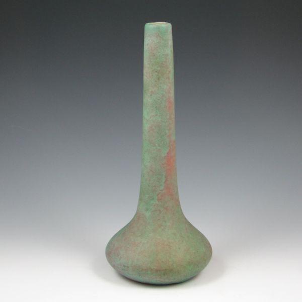 Roseville Early Carnelian bud vase b7158