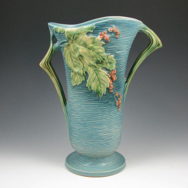 Roseville blue Bushberry vase  b7165