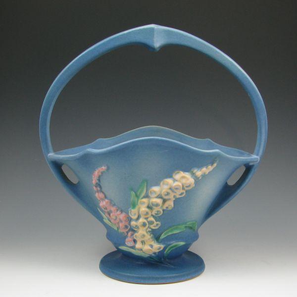 Roseville Foxglove basket in blue  b7166