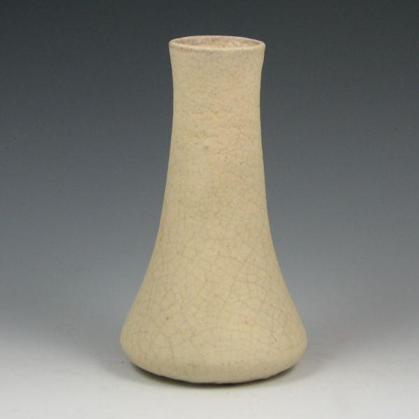 Grueby vase in thick ivory matte b71bd