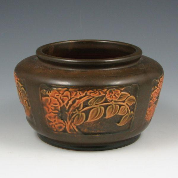 Roseville Panel 148-4 bowl in brown