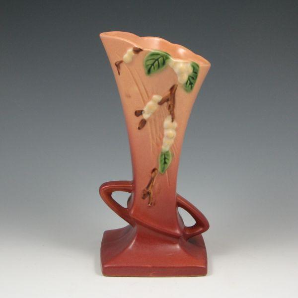 Roseville Snowberry vase in pink b721a