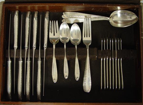 ALVIN SOUTHERN CHARM STERLING FLATWARE