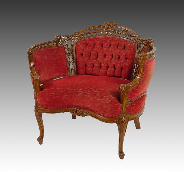 CARVED FRENCH PARLOR CHAIR Barrel b8041