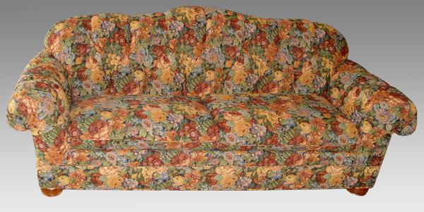 FLORAL SOFA BY KIMBALL Measures b8046