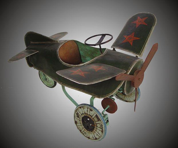 1950'S CHILD'S PLANE PEDAL CAR: