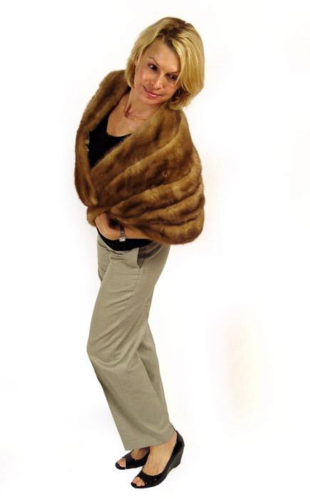 MINK STOLE WITH POCKETS 17 l  b8176