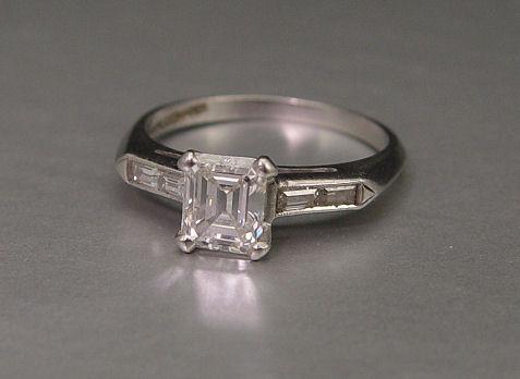 PLATINUM DIAMOND ENGAGEMENT RING: