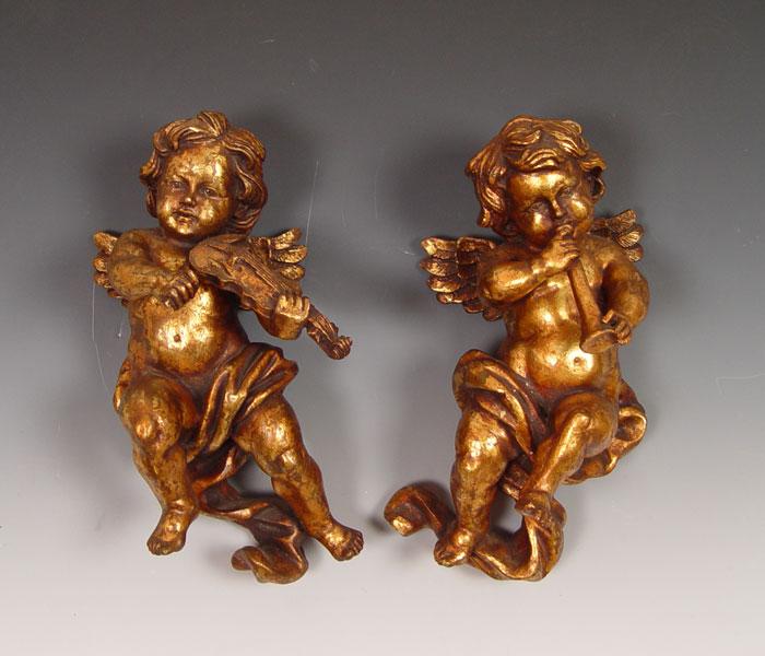 PAIR OF TURN OF THE CENTURY CARVED b85fb