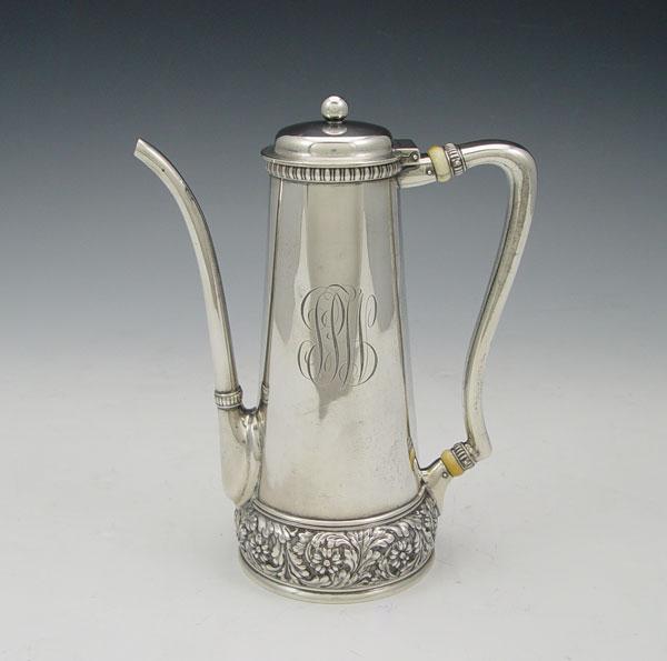 TIFFANY CO STERLING COFFEE POT  b85fe