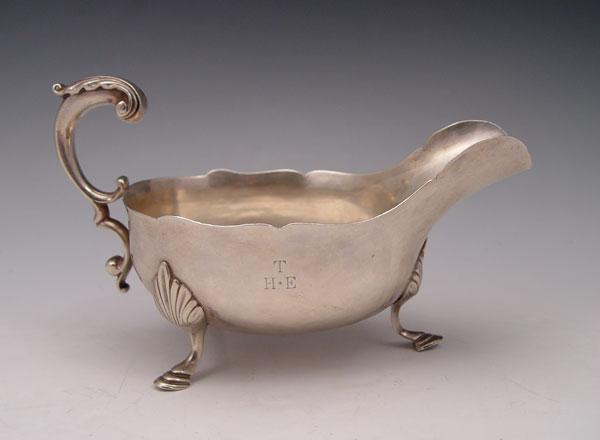 STERLING SAUCE BOAT Scalloped b863b