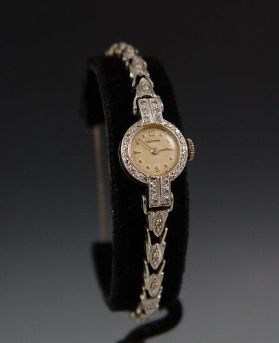 14K LADIES CROTON WATCH WITH DIAMONDS b867e