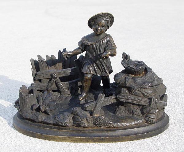 BRONZE INKWELL OF A GIRL IN FIELD  b8c3c