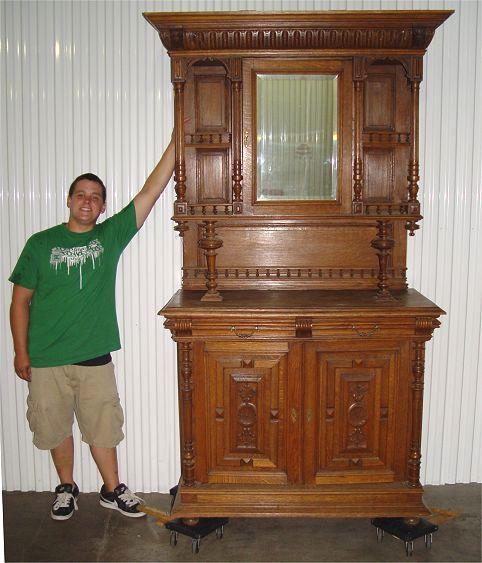 CARVED OAK COURT CUPBOARD: 2 part