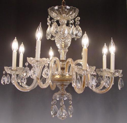 8 LIGHT CRYSTAL CHANDELIER: Lucite arms,