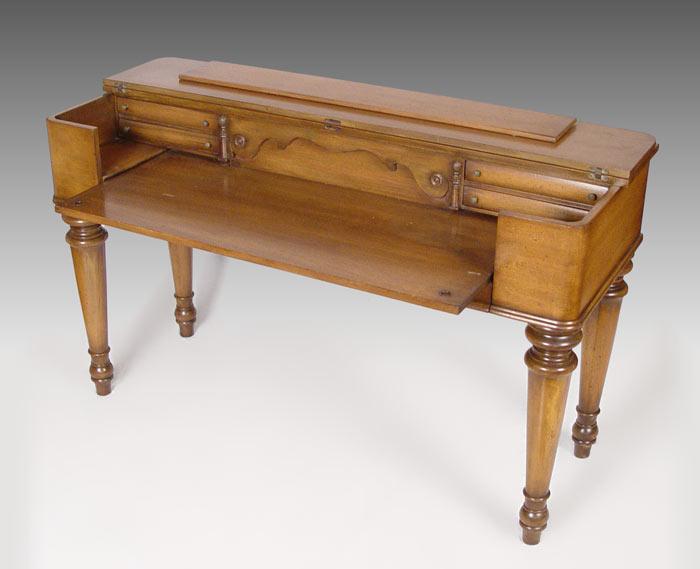 MID 20TH C WALNUT SPINET DESK: