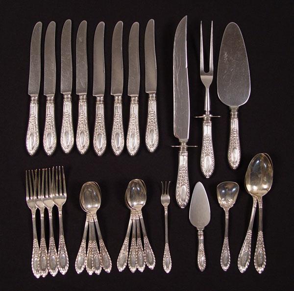 GADROONETTE STERLING FLATWARE SERVICE  b8cfe