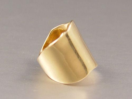 J. COTTER GOLD WAVE RING: From
