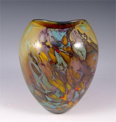 ART GLASS VASE BY PETER LAYTON  b8d79