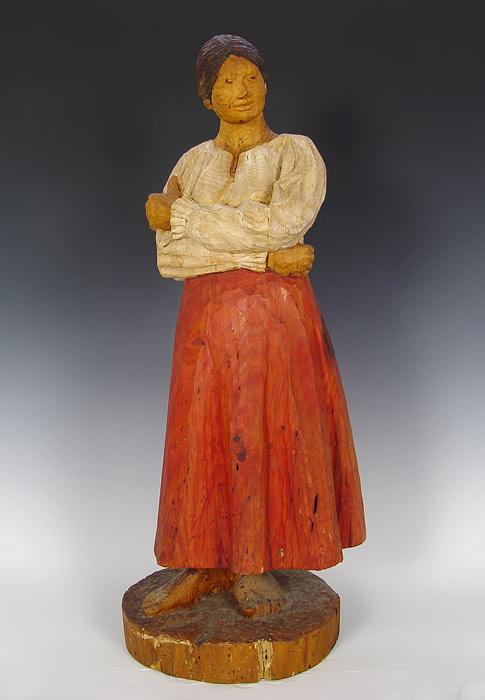 CARVED WOOD STATUE OF A WOMAN  b942d