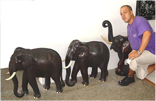 SET OF 3 WALKING MAHOGANY ELEPHANTS  b946b