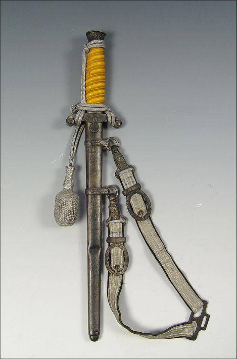 WWII GERMAN EIKORN ARMY DAGGER: