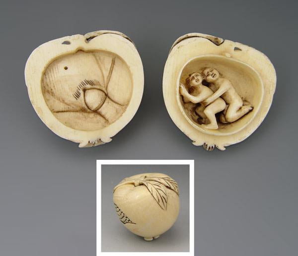 CARVED EROTIC IVORY NETSUKE IN b94d6