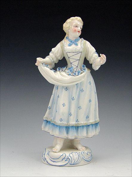 MEISSEN PORCELAIN FIGURE Flower b9257