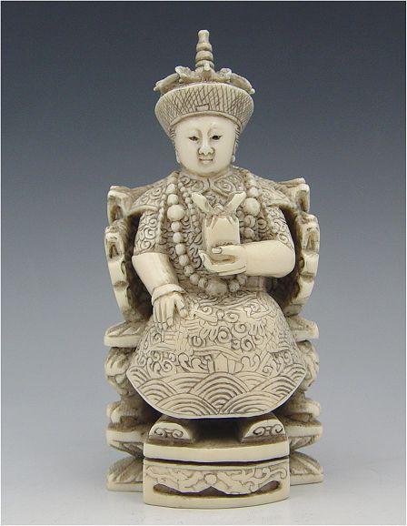 CHINESE IVORY ROYALTY SEATED WITH b96b3