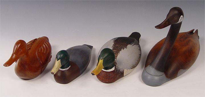 4 PIECE COLLECTION DECORATIVE DUCK b9ad7