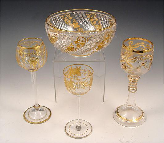 BACCARAT GOLD DECORATED GLASS BOWL: