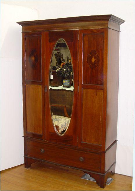 MAHOGANY VICTORIAN ARMOIR Double b9e3d