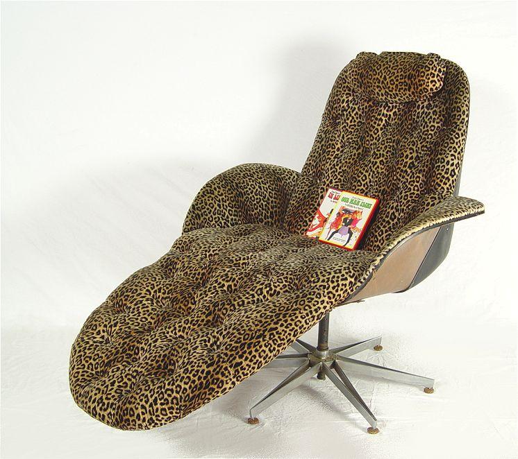REFITTED 1967 PLYCRAFT LOUNGE CHAIR  b9d7a