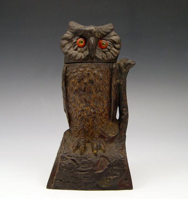 J E STEVENS MECHANICAL OWL BANK  b9e2d